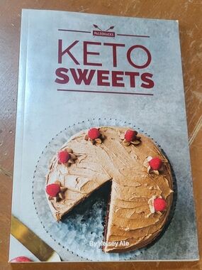 Keto Sweets Cookbook